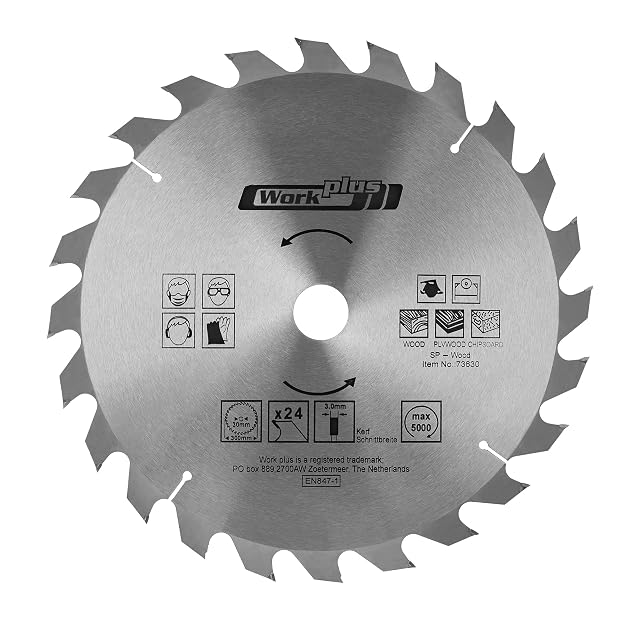 Carbide-tipped 190 mm circular saw blade with reducer rings, product photograph